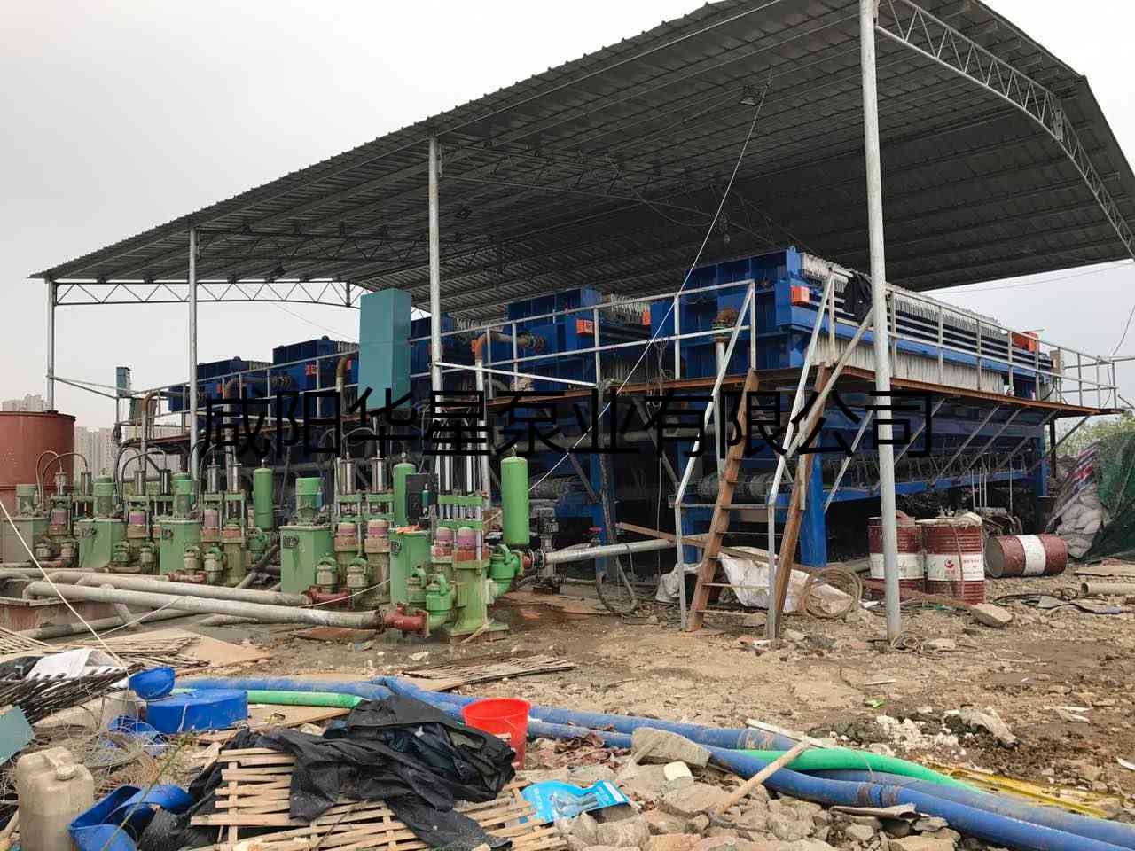 華星YBH300-40節(jié)能陶瓷柱塞泵打樁污泥使用現(xiàn)場-第二個現(xiàn)場-02 華星YBH300-40節(jié)能陶瓷柱塞泵打樁污泥使用現(xiàn)場-第二個現(xiàn)場-02